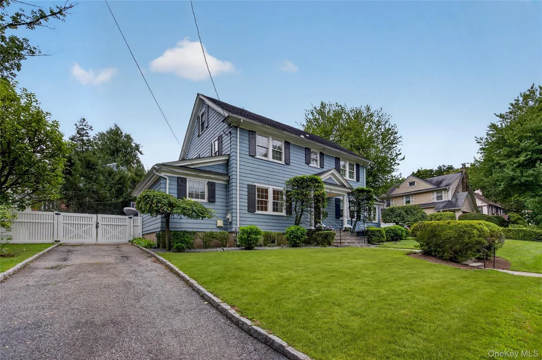Photo of 26 Brookside Circle