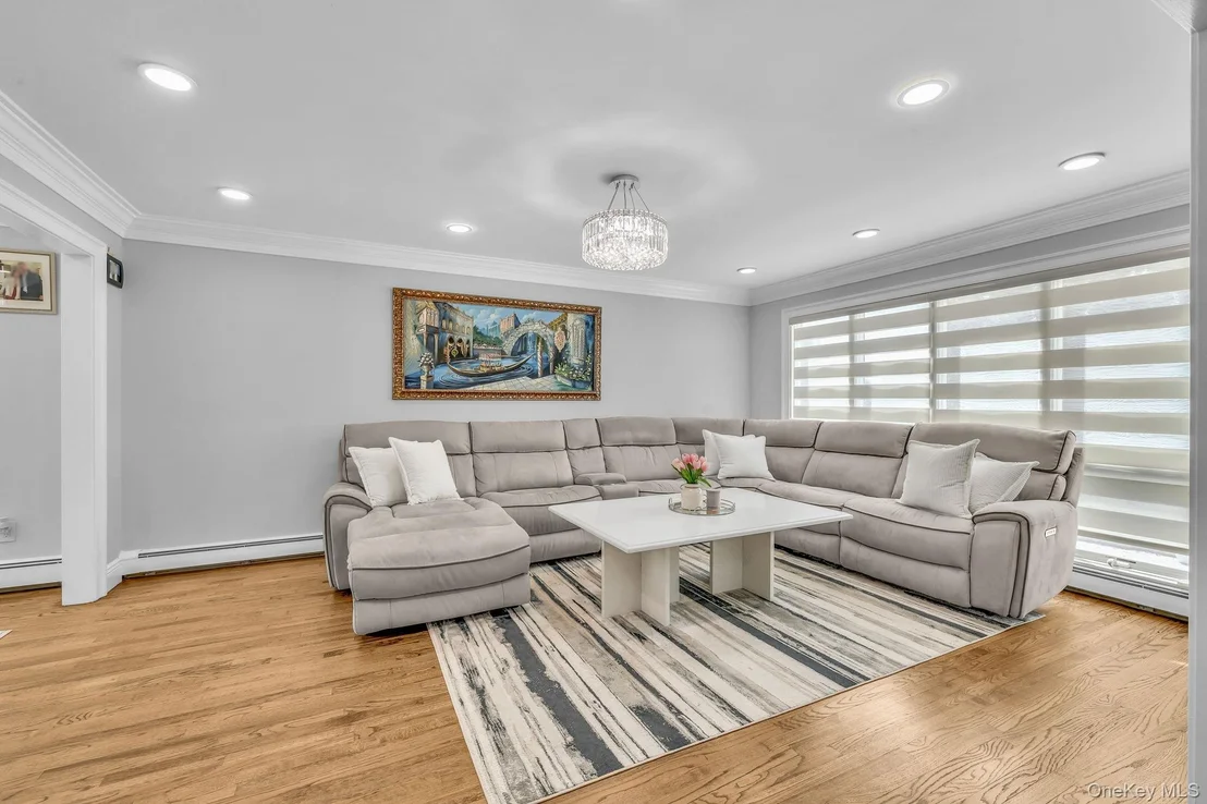 Photo of 6 Kuchler Drive