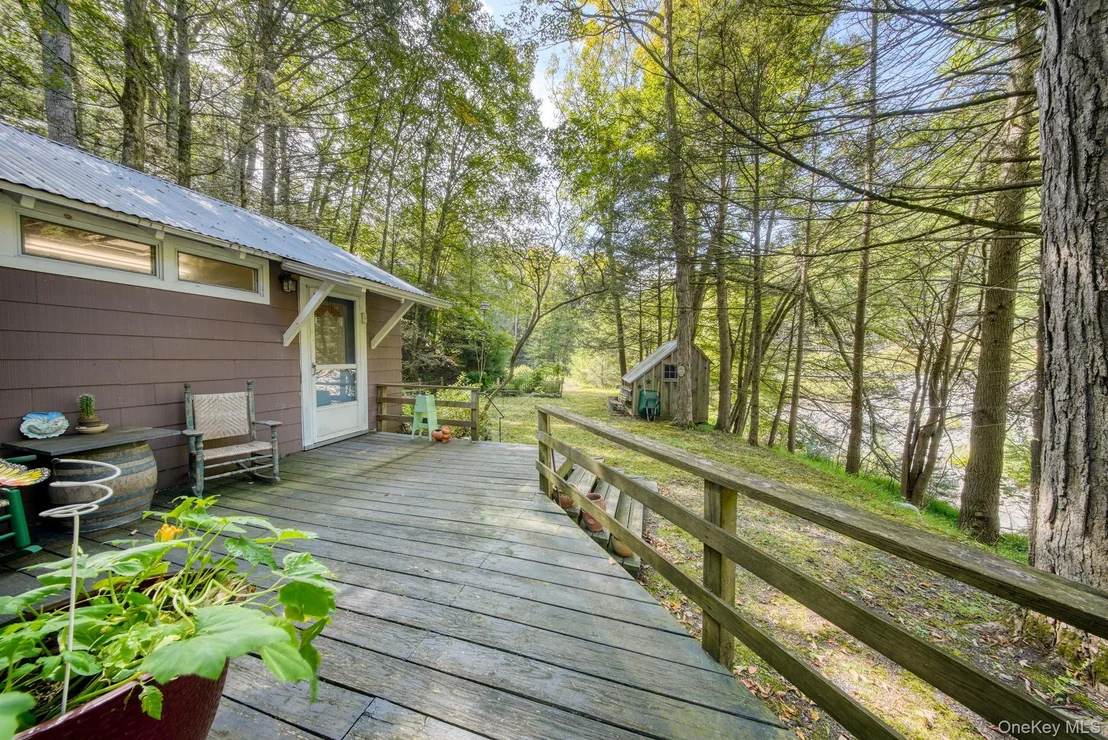 Photo of 2 Shingle Kill Court