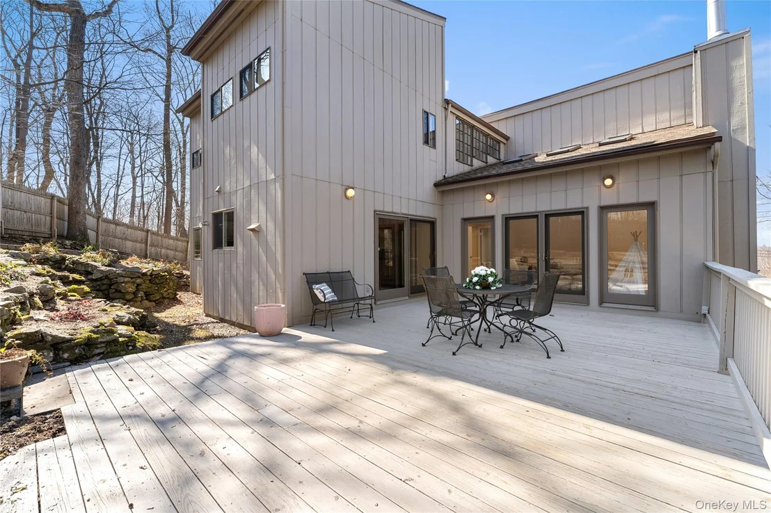 Photo of 111 Ridge Road
