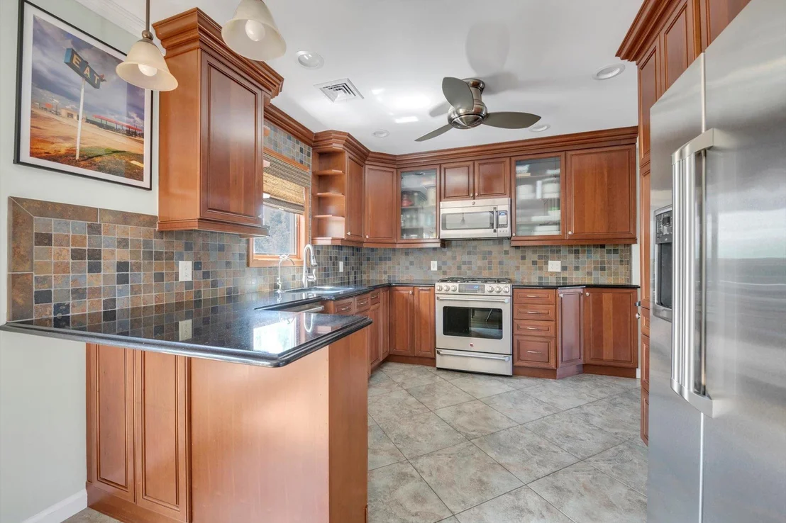 Photo of 47 Parkview Circle