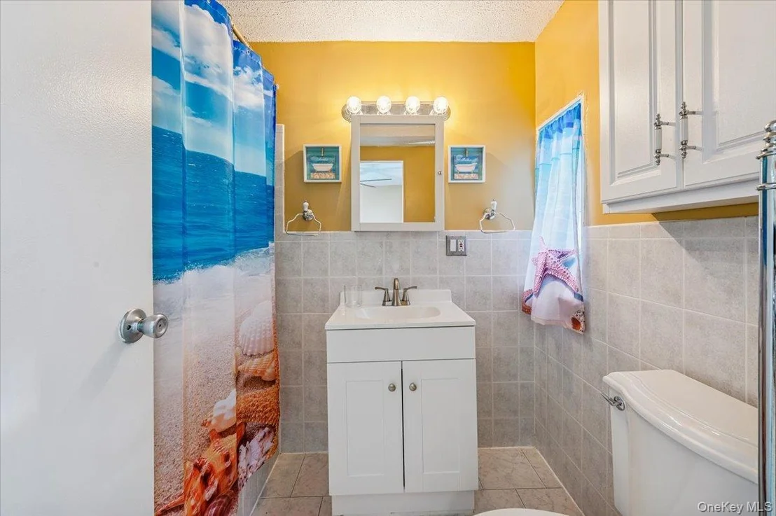 Photo of 228 Calhoun Avenue