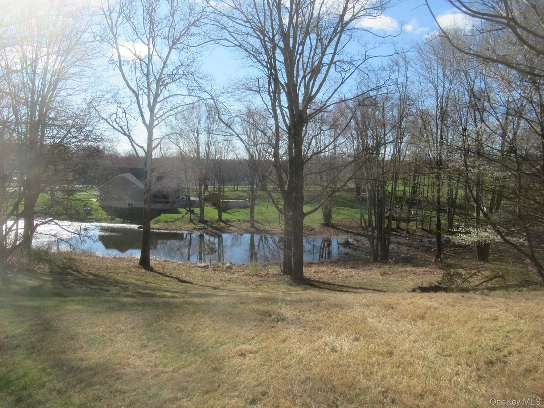 Photo of 2929 State Route 52