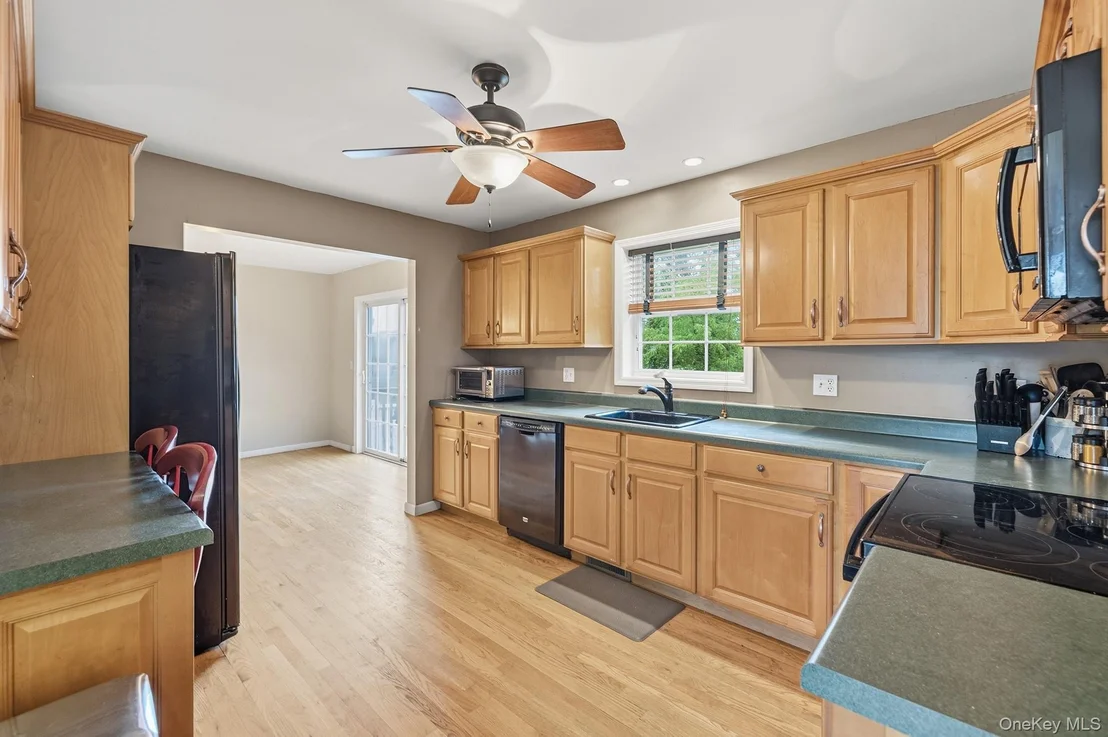 Photo of 23 Burdick Road