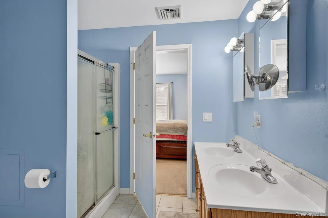 Photo of 15 Wright Avenue
