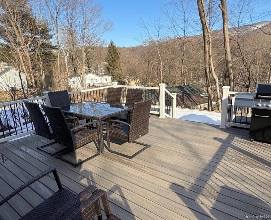 Photo of 42 Wesley Avenue