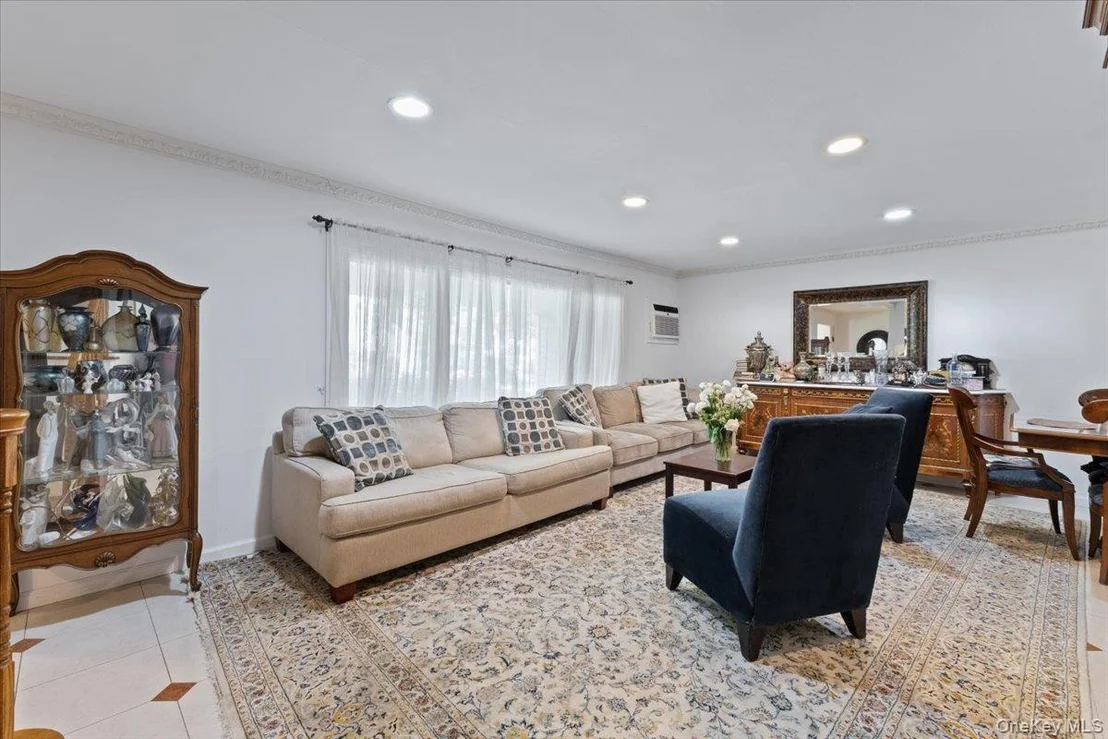 Photo of 25 Bentley Road