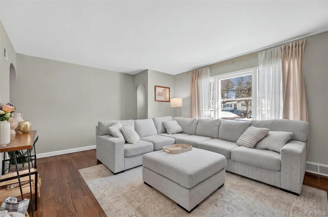 Photo of 15 Laffin Lane