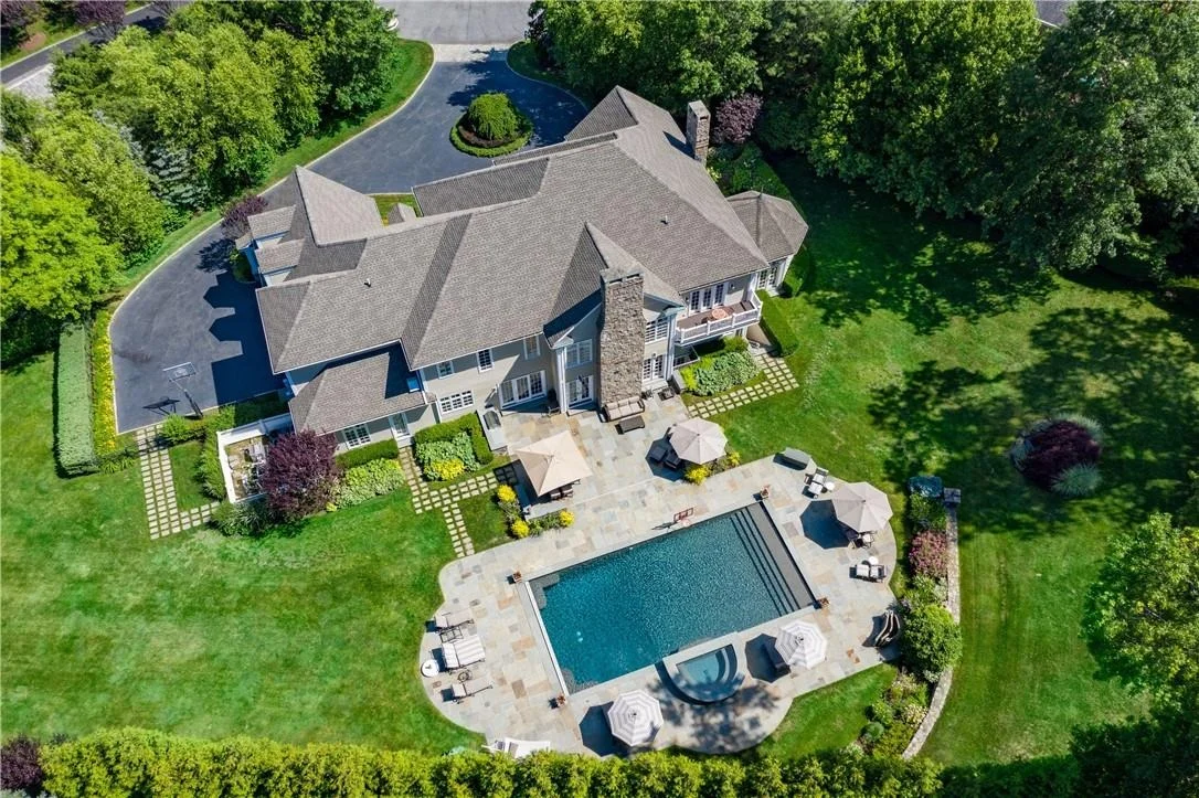 Photo of 7 Fox Run