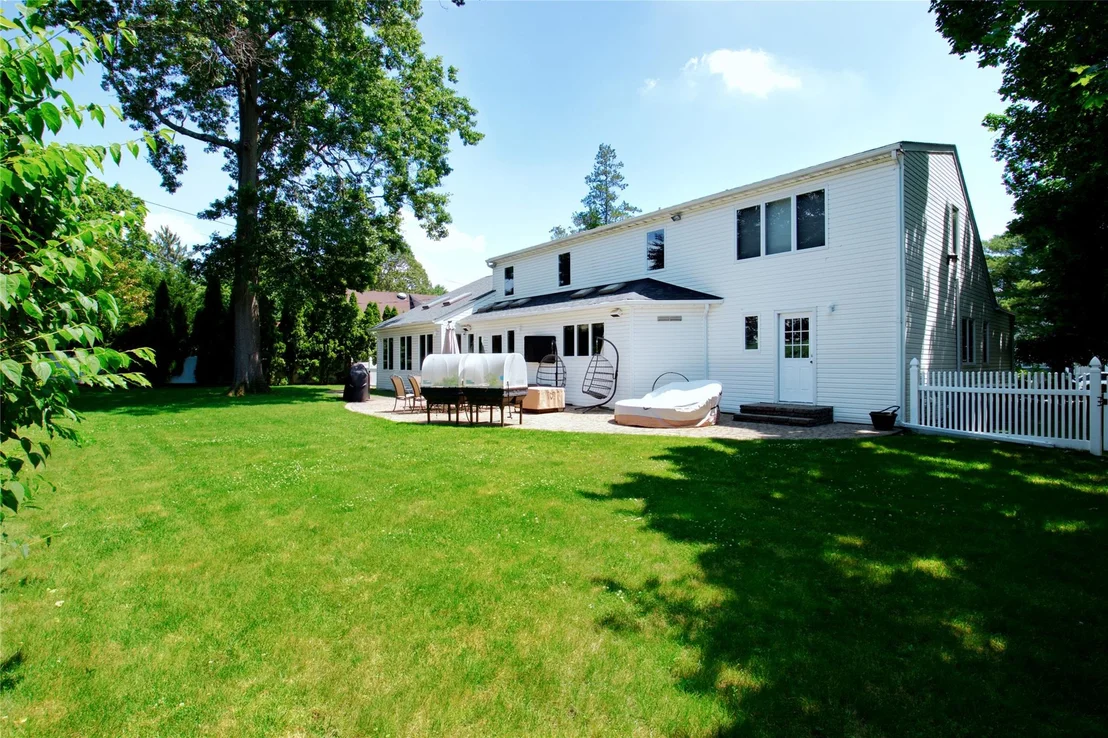 Photo of 3 Candy Lane