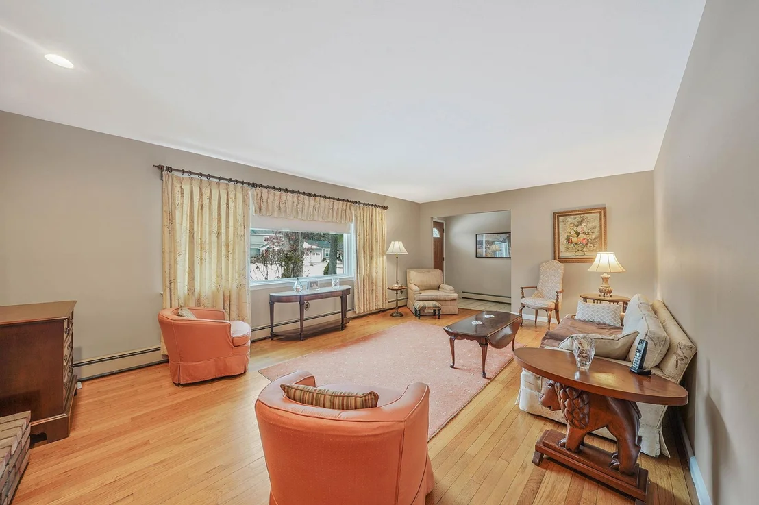 Photo of 4 Burford Drive