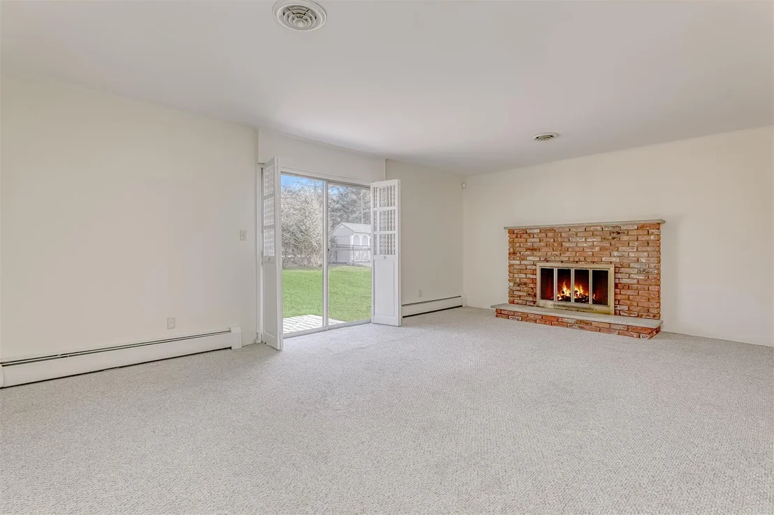 Photo of 30 Christopher Drive