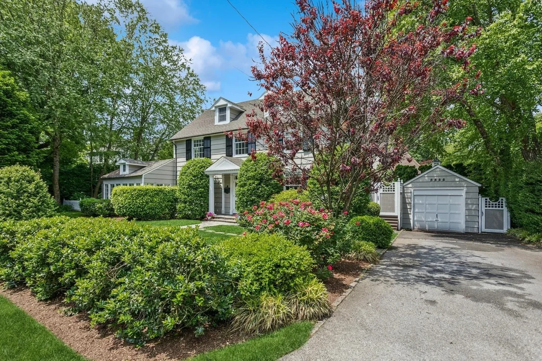 Photo of 21 Hemlock Road