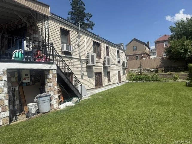 Photo of 4428 Wilder Avenue