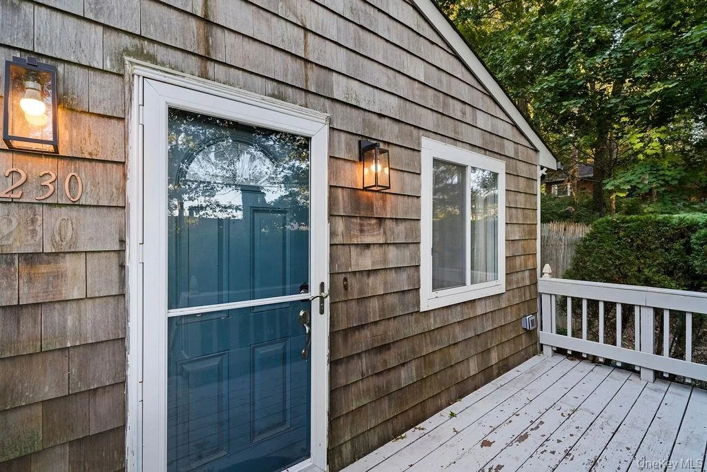 Photo of 230 Lakeside Trail
