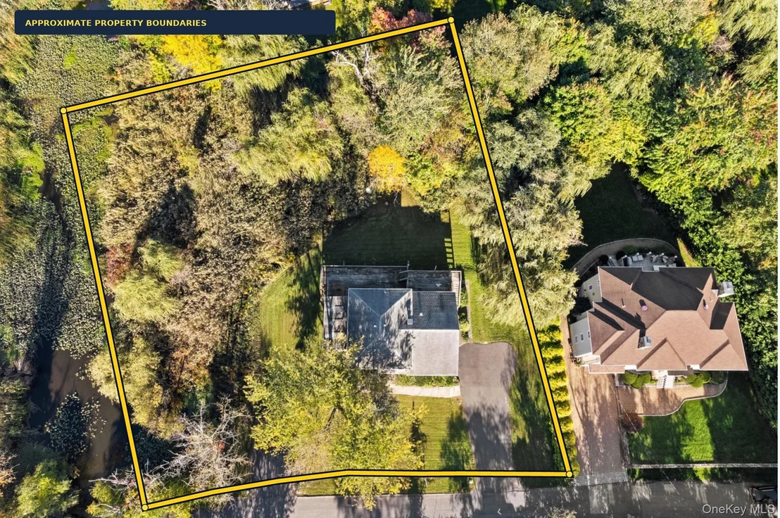 Photo of 180 Bradford Avenue