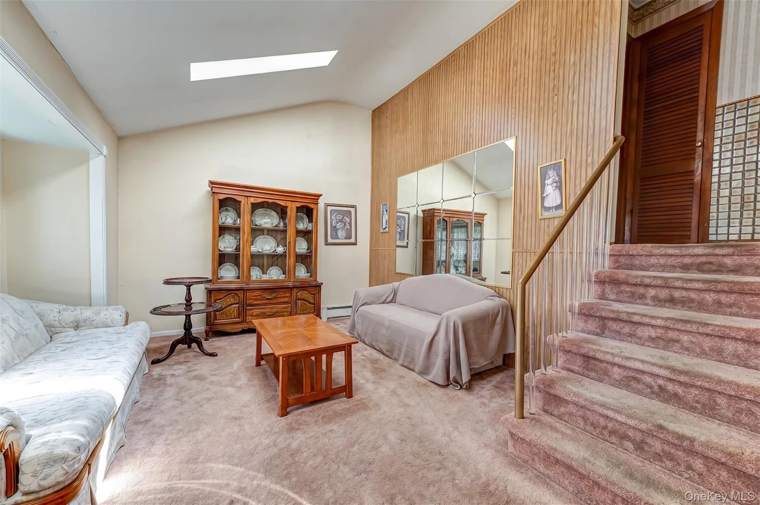Photo of 9 Johnson Place