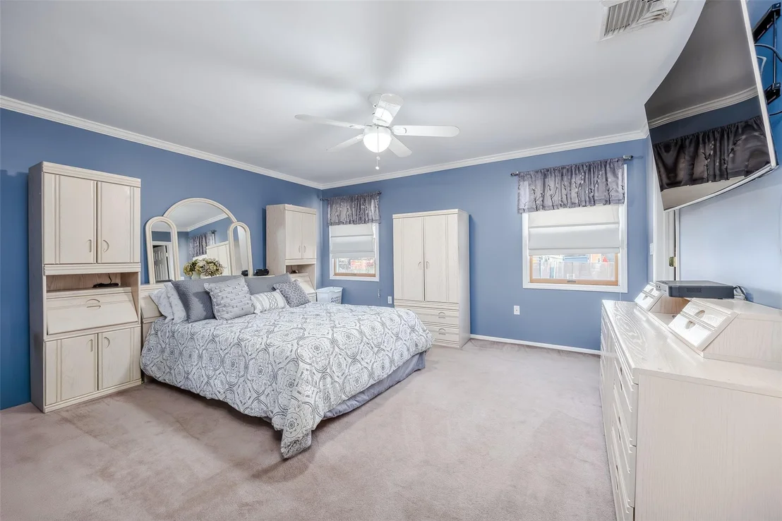 Photo of 3423 Westminster Road