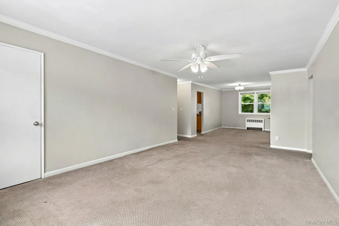 Photo of Unit D at 19 Avon Circle