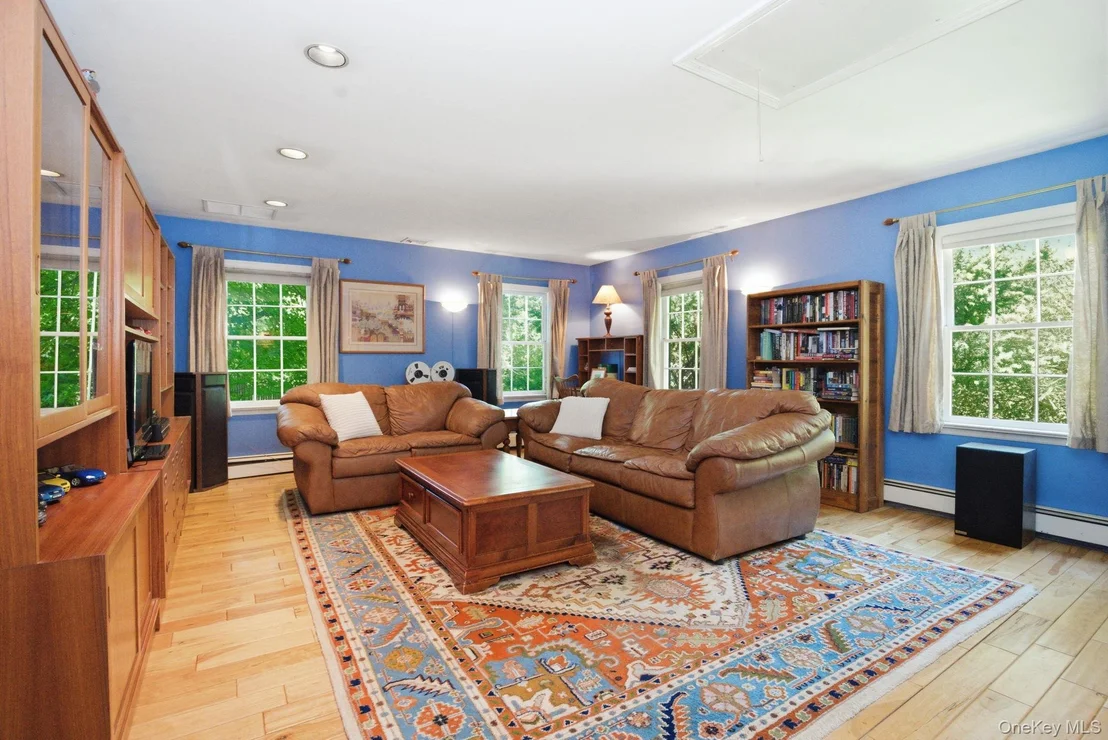Photo of 2 Turner Drive