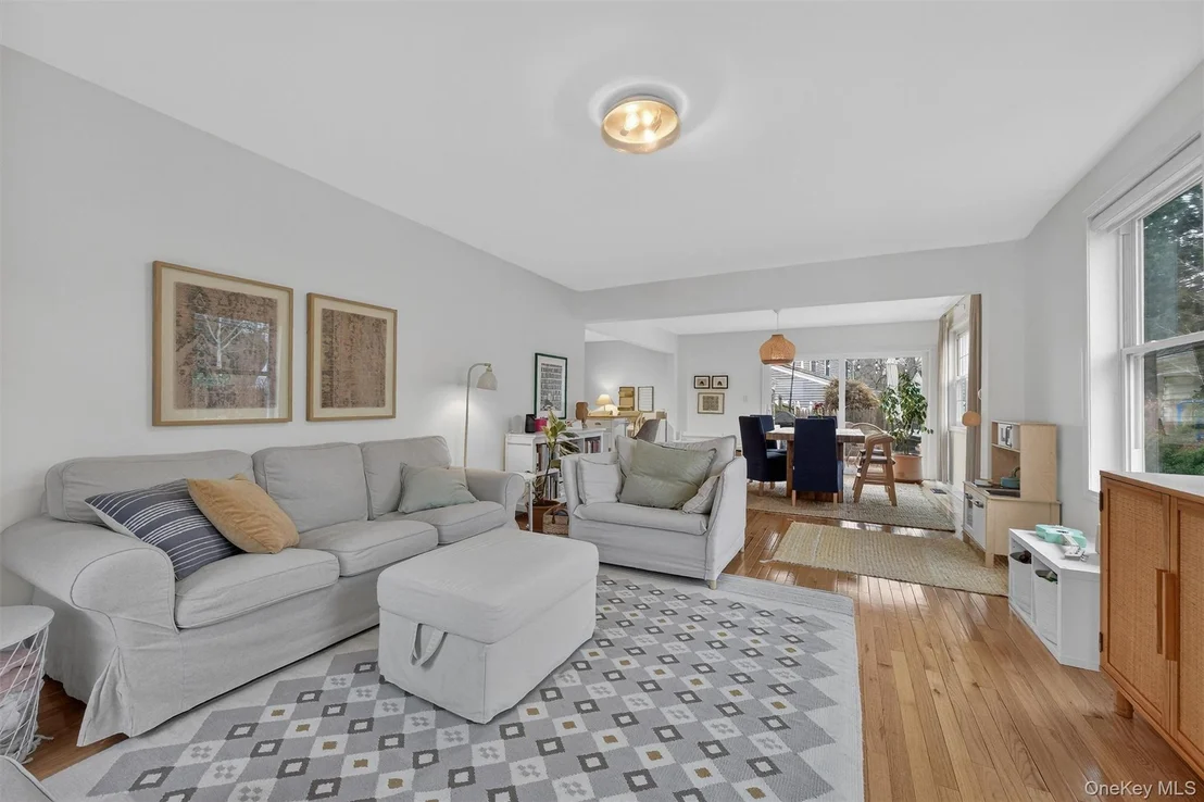 Photo of 114 Chestnut Drive