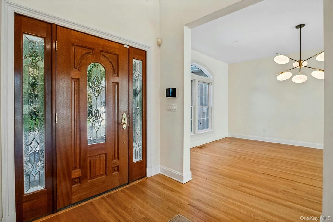Photo of 25 Riverview Road