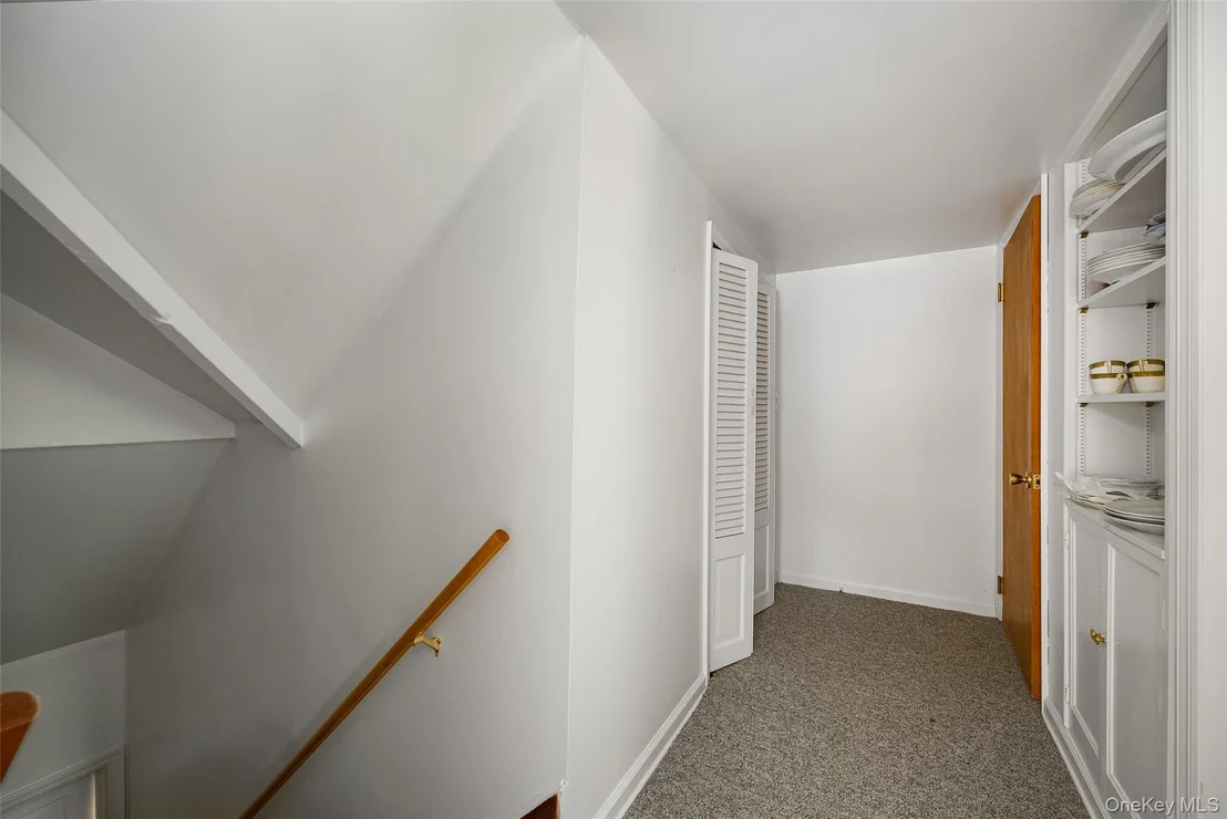 Photo of 31 Kingston Avenue