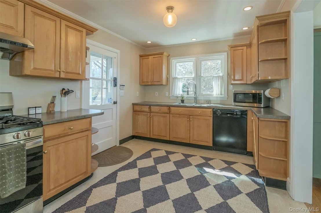 Photo of 18 Scanlon Avenue