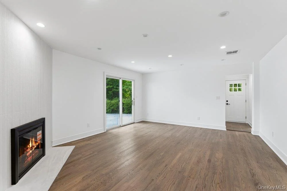 Photo of Unit L at 185 Harvard Drive