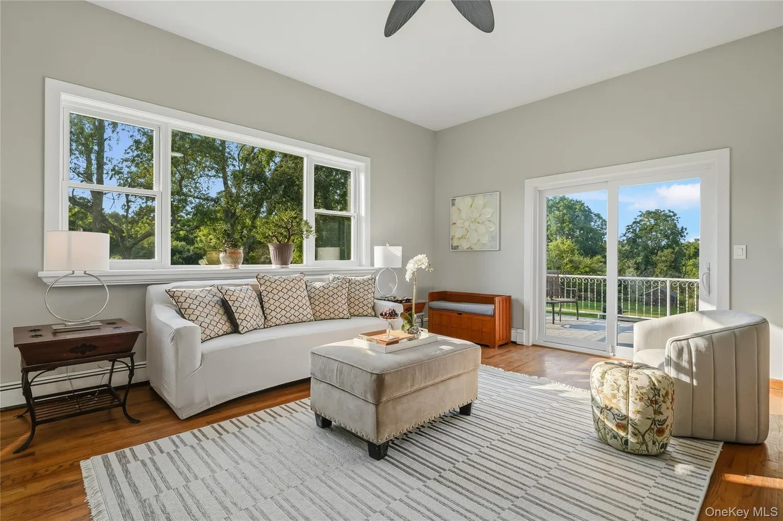 Photo of 75 Sunset Drive