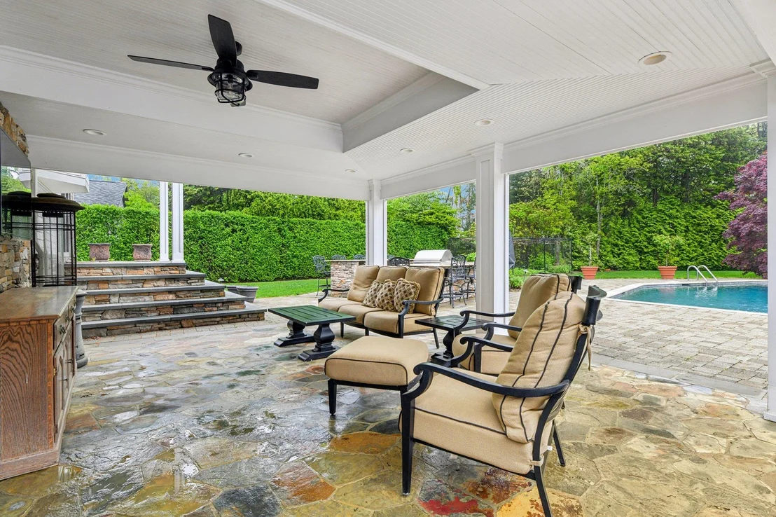 Photo of 98 Beach Road