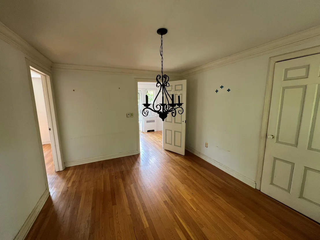 Photo of 35 Smith Avenue