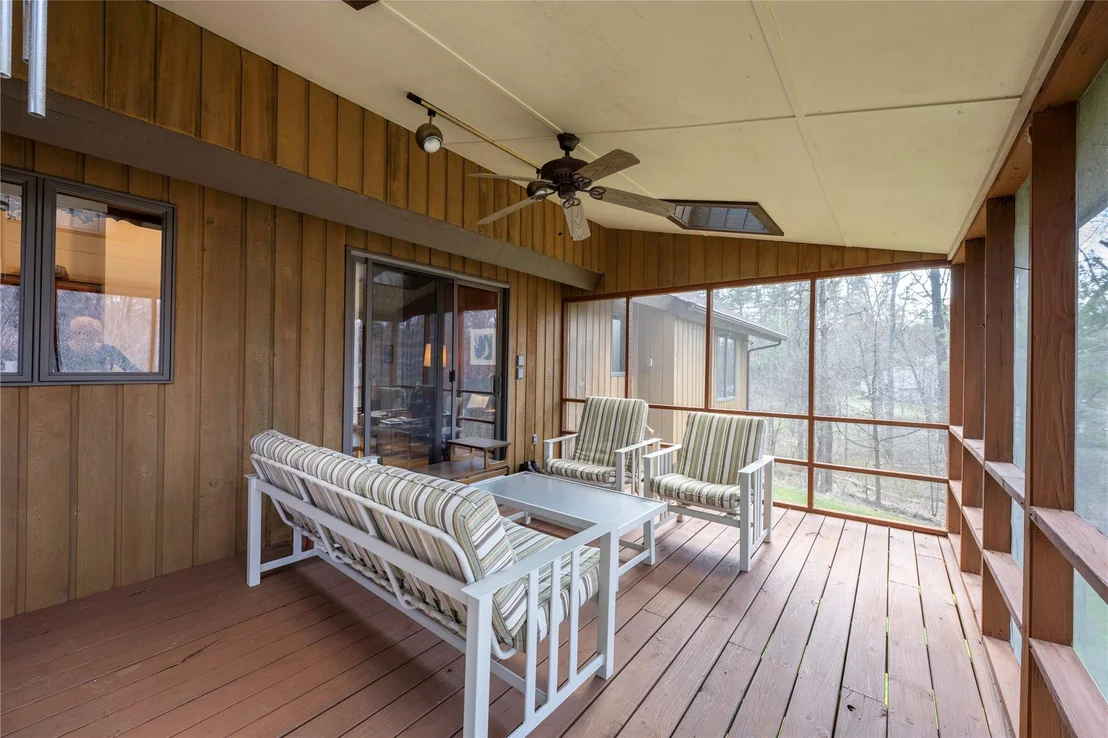 Photo of 23 Stoutenburgh Drive