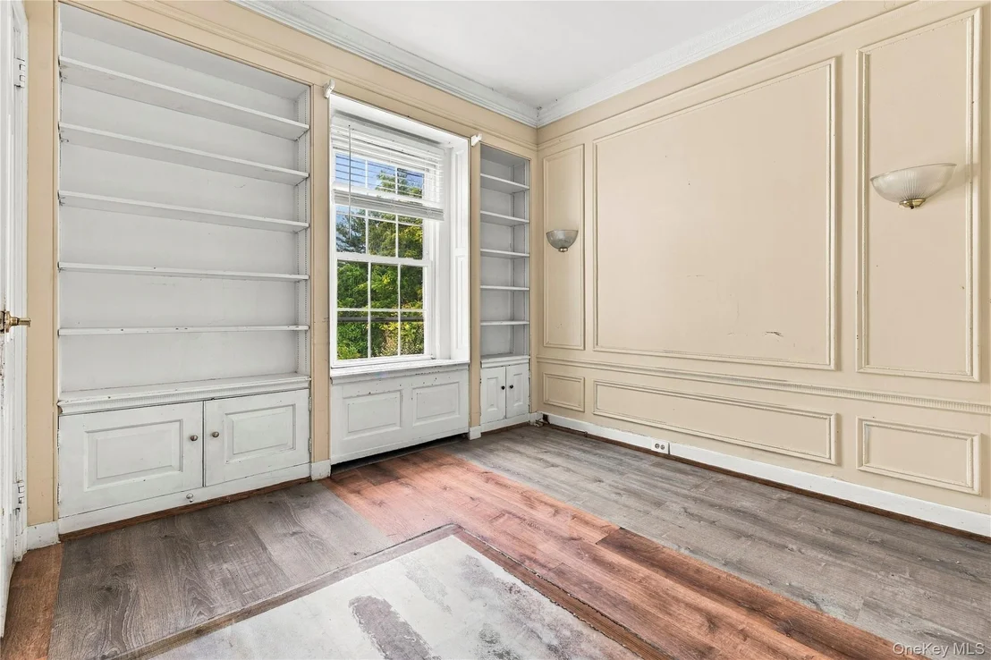 Photo of 600 Bedford Road
