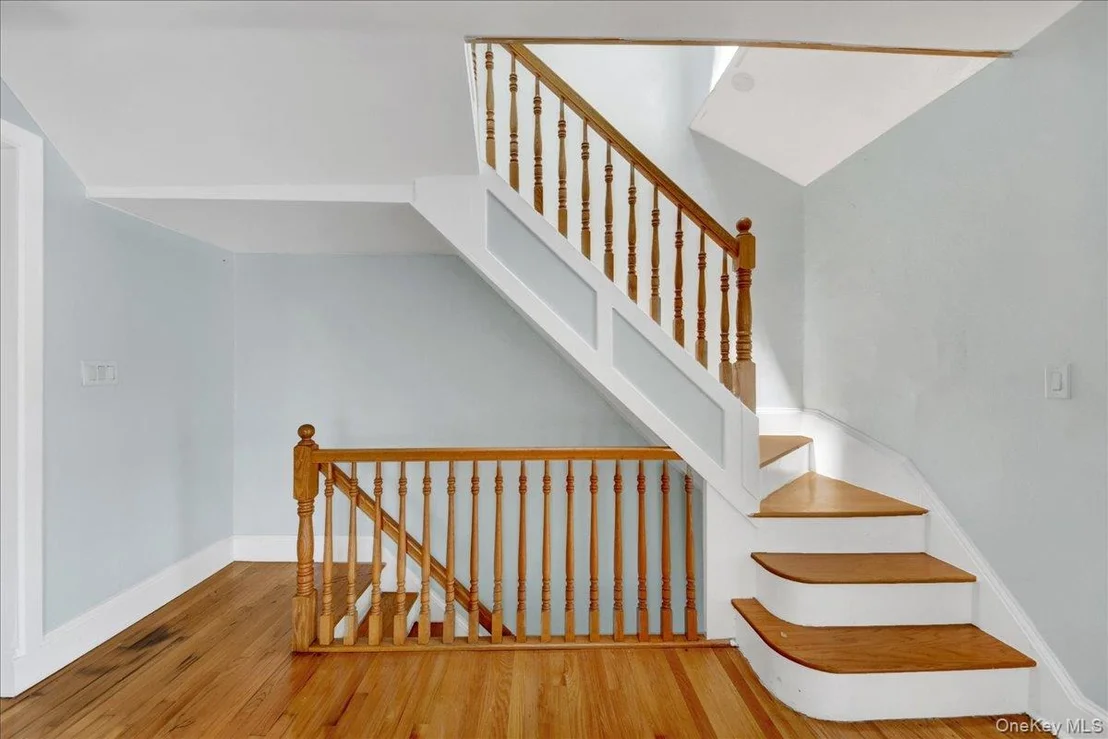 Photo of 227 Calhoun Avenue