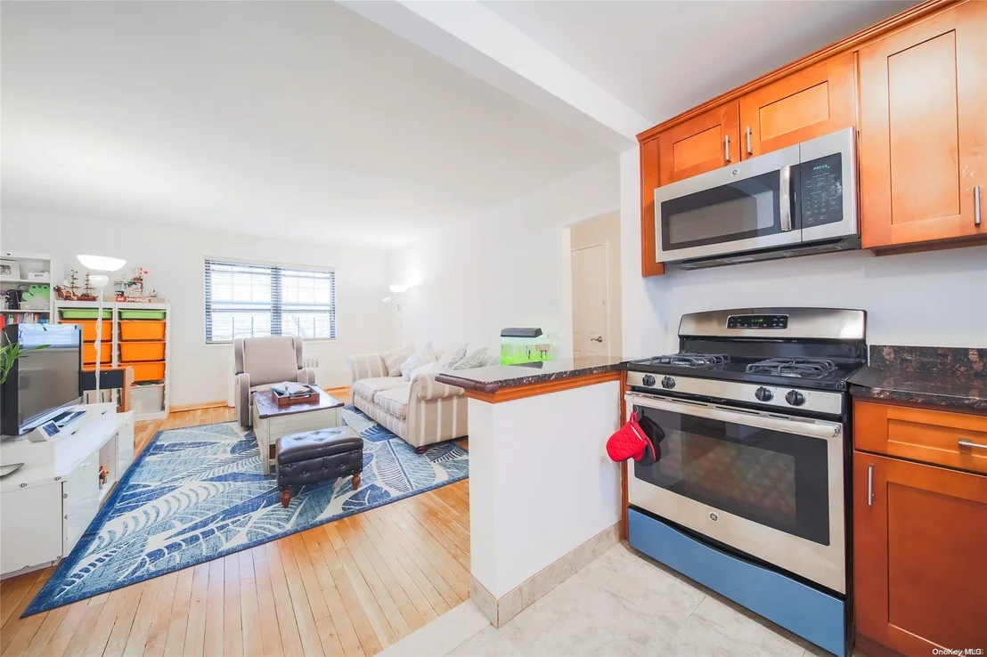 Photo of Unit B at 137-44 68 Drive