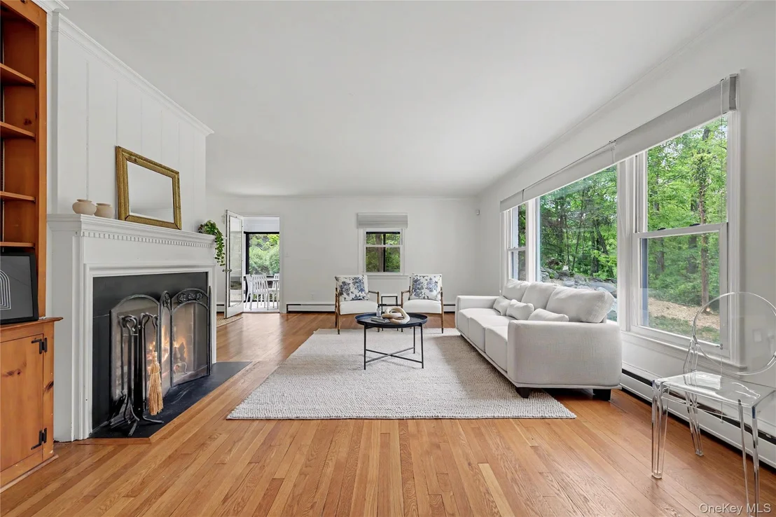 Photo of 28 Valley View Road