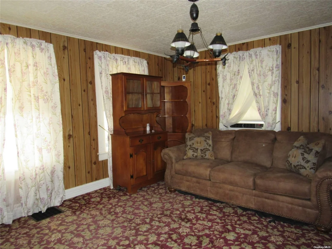 Photo of 204 Union Avenue