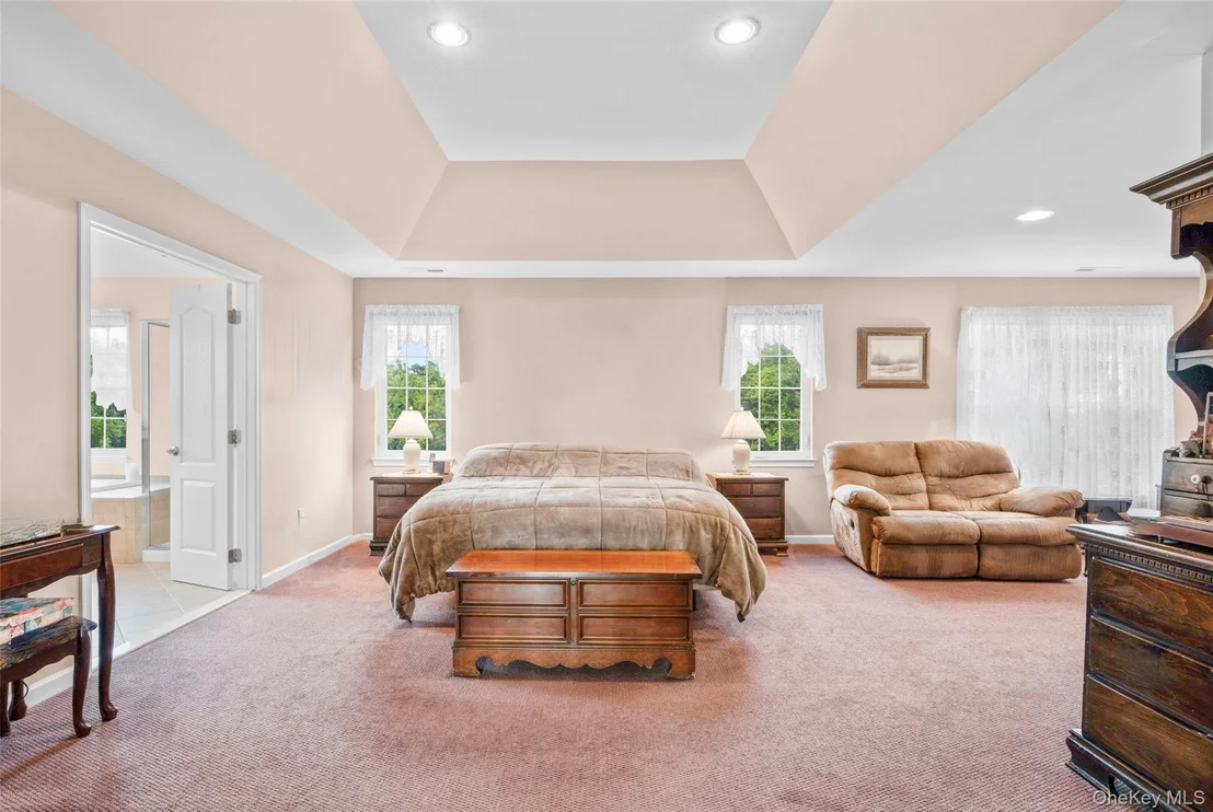 Photo of 653 Creekside Lane