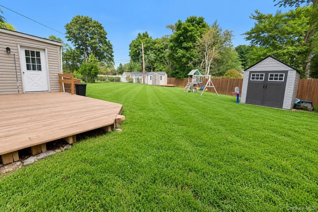 Photo of 39 Split Cedar Drive
