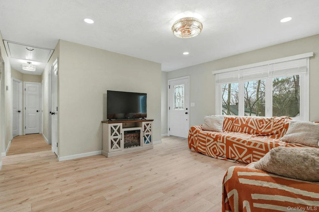 Photo of 5 Orient Road