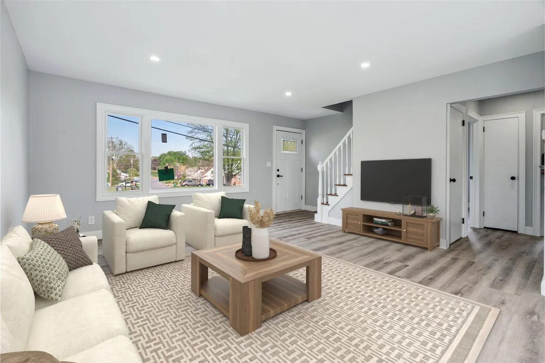 Photo of 7 Briarwood Drive