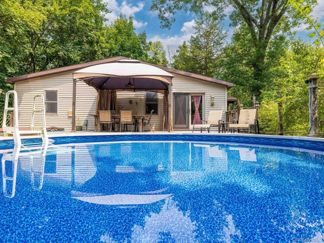 Photo of 174 North Drive