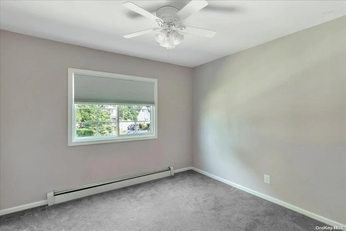 Photo of 67 Farmers Avenue