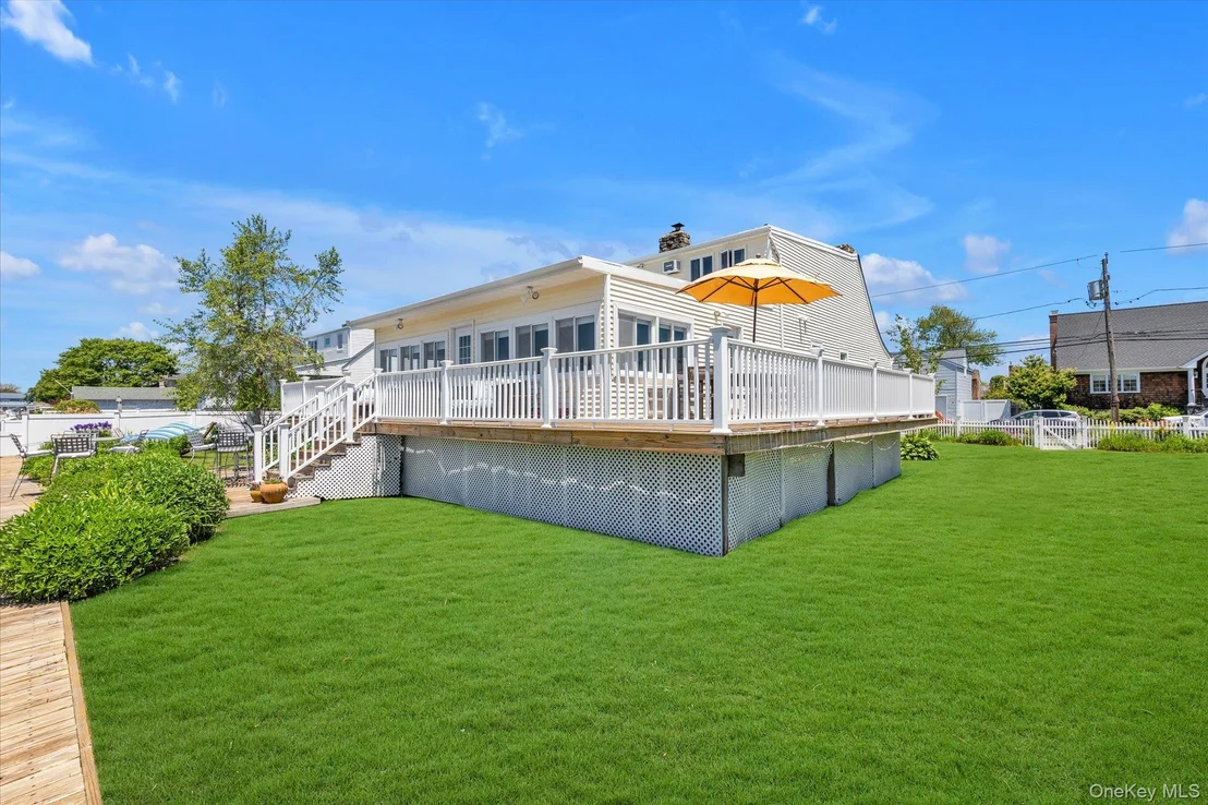 Photo of 52 Bayview Avenue