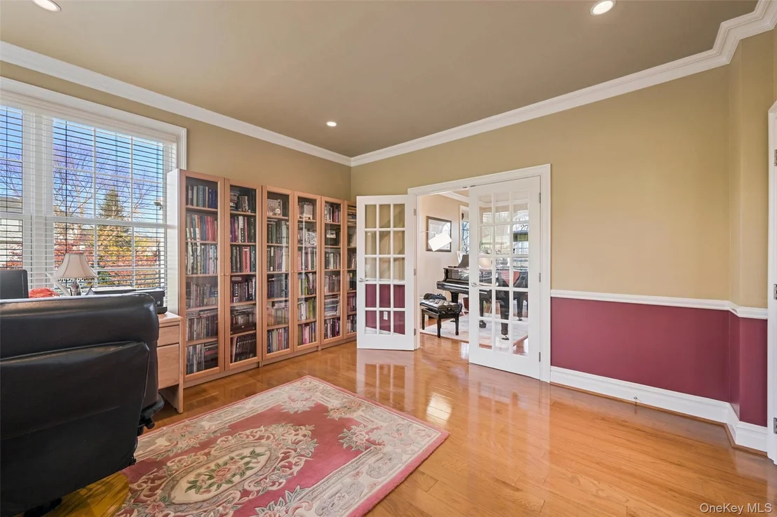 Photo of 42 Deangelis Drive