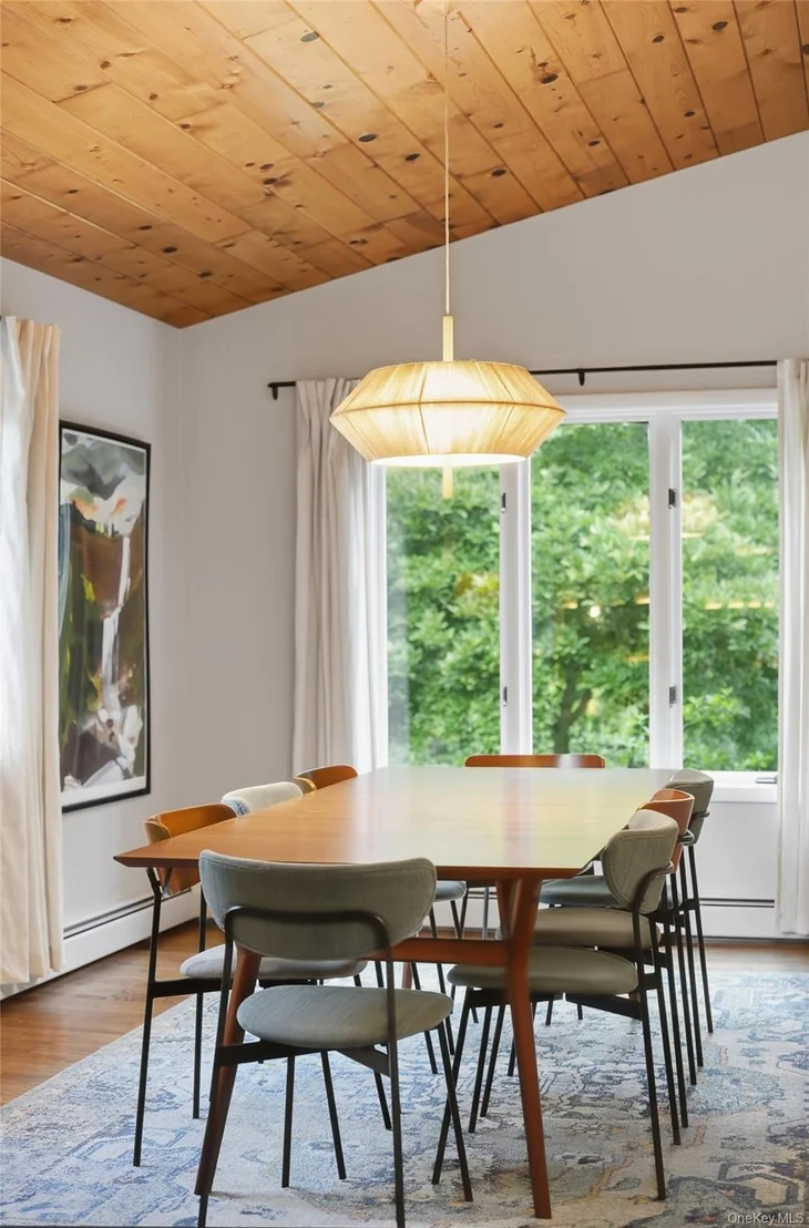Photo of 17 Stoutenburgh Drive
