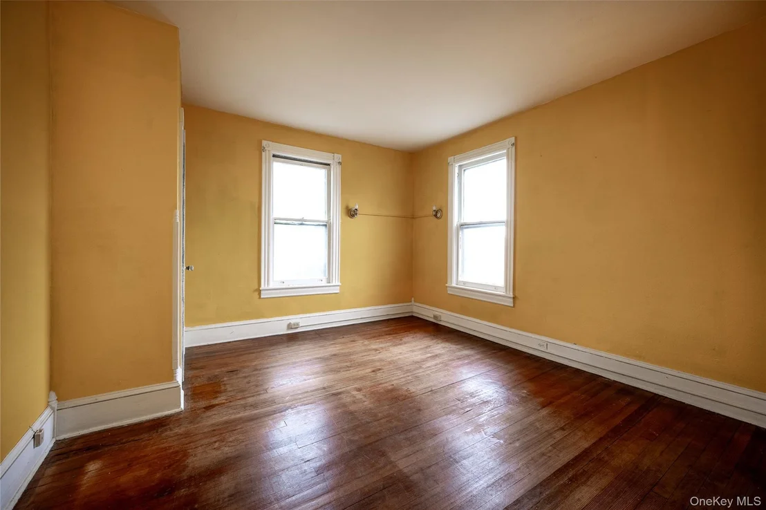 Photo of 39 Hamilton Avenue