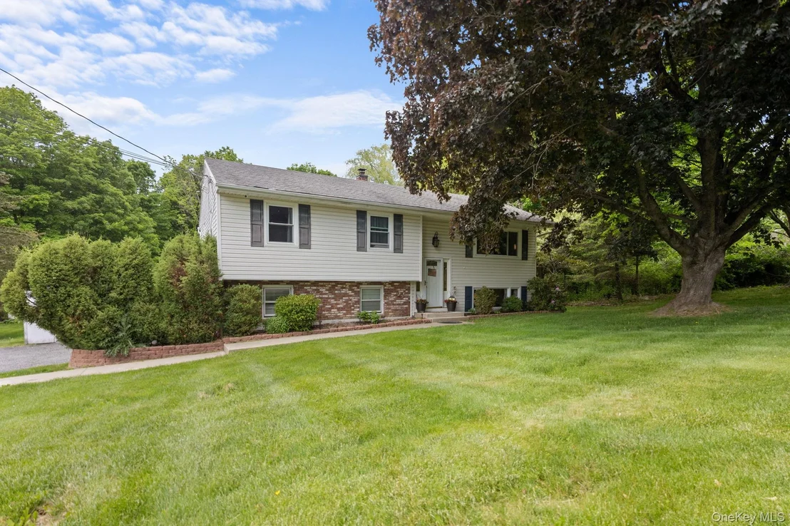 Photo of 83 Panorama Drive