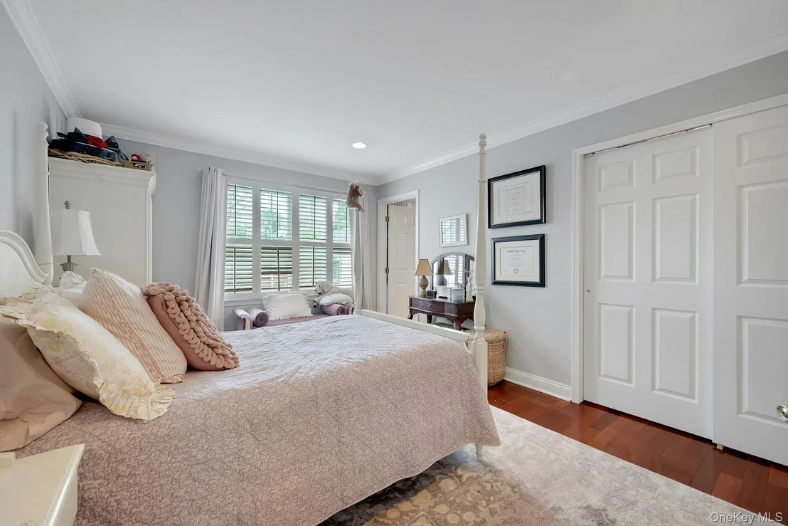 Photo of 34 Eagle Court